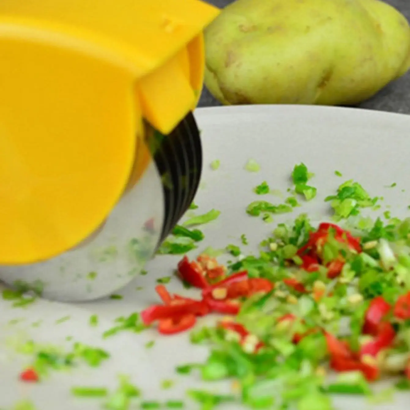 Kitchen Gadgets Wirecutter - 1Pc-Creatieve Hopper Keuken Gesneden Ui Knoflook